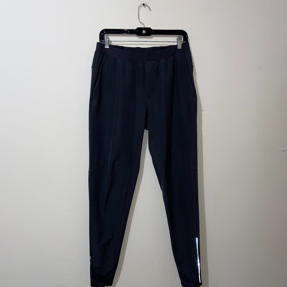 Lululemon Switch Up Pant 29" *Lunar New Year - Size M